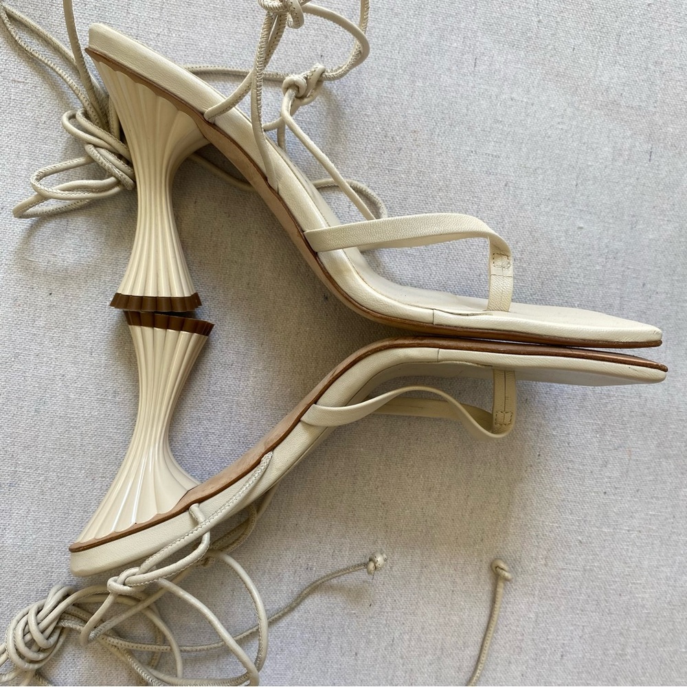 A'mmonde Atelier Square Toe Heels Ivory Anastassia 100 Ankle Tie Size 36.5 - Picture 5 of 10